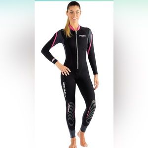 Cressi Women's Lei - 2.5mm Neoprene Wetsuit Wetsuit All in One - Black/Pink